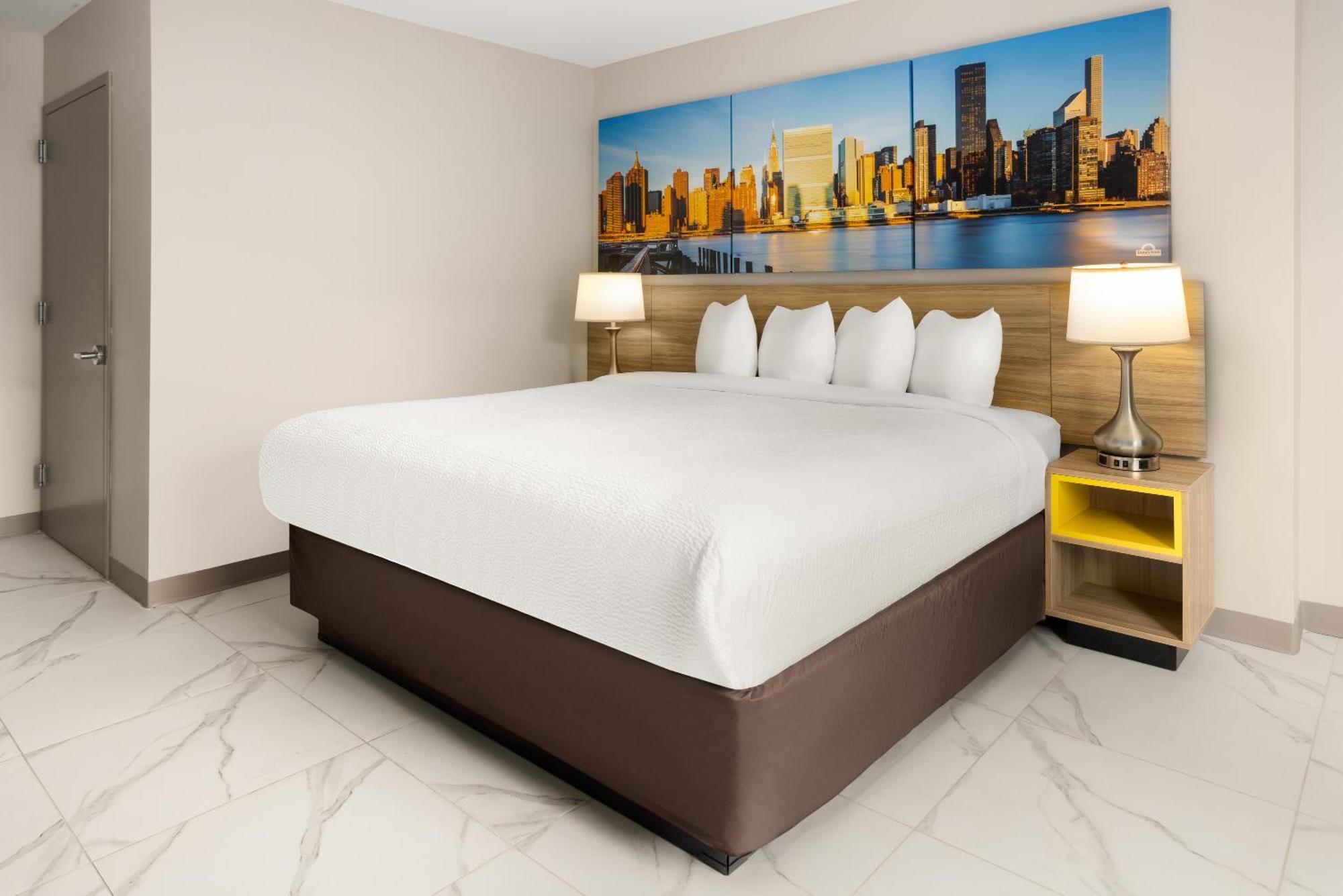 Days Inn By Wyndham Staten Island New York Exterior photo